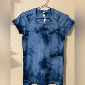 Lululemon Athletica Blue Tie-Dye Tank Top